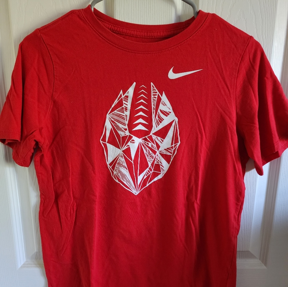 Nike tshirt